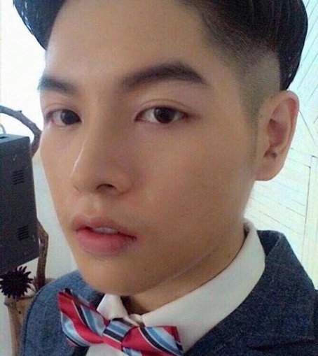 Video Đức Phúc nâng mũi tại Kangnam55